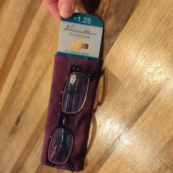 NWT Victoria Klein eyewear +1.25 readers - Picture 11 of 16